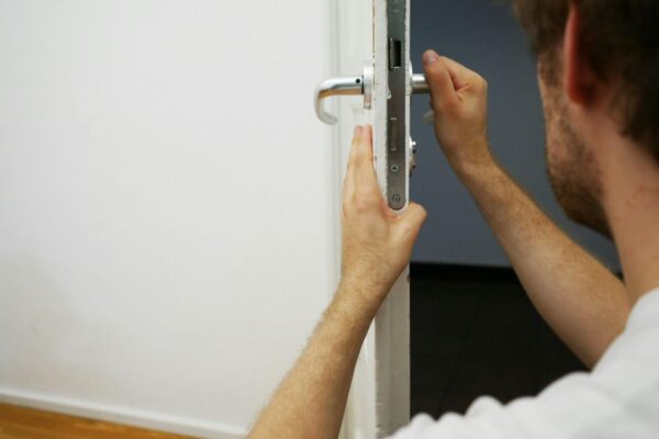 Should You Become a Locksmith