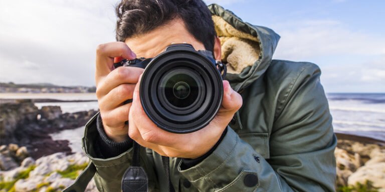 Capturing Moments Through the Lens of a Toronto Photographer