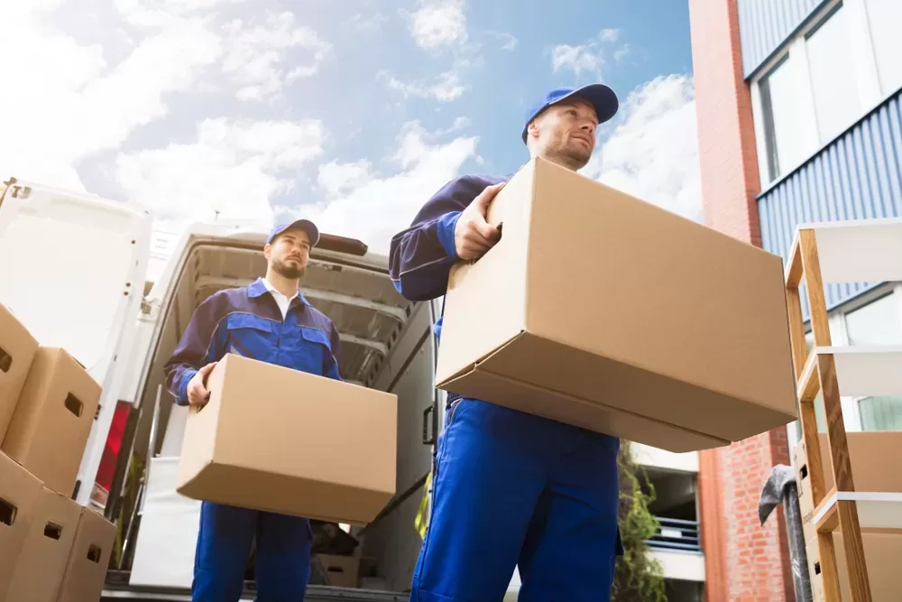 The Benefits of Professional Moving and Storage Services